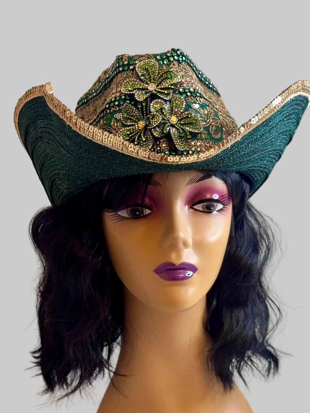 The Green and Gold Western Crown - Boots On The Ground!
